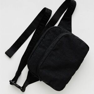 BAGGU Black Fanny Pack